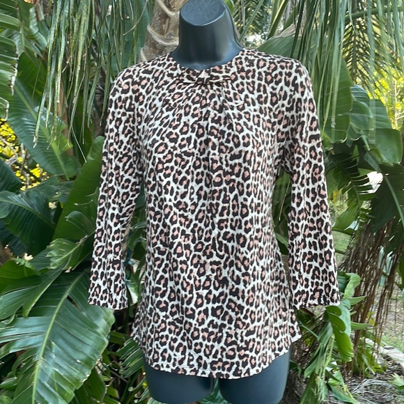 Karl Lagerfeld Tops - Karl Lagerfeld leopard print blouse with front Beau